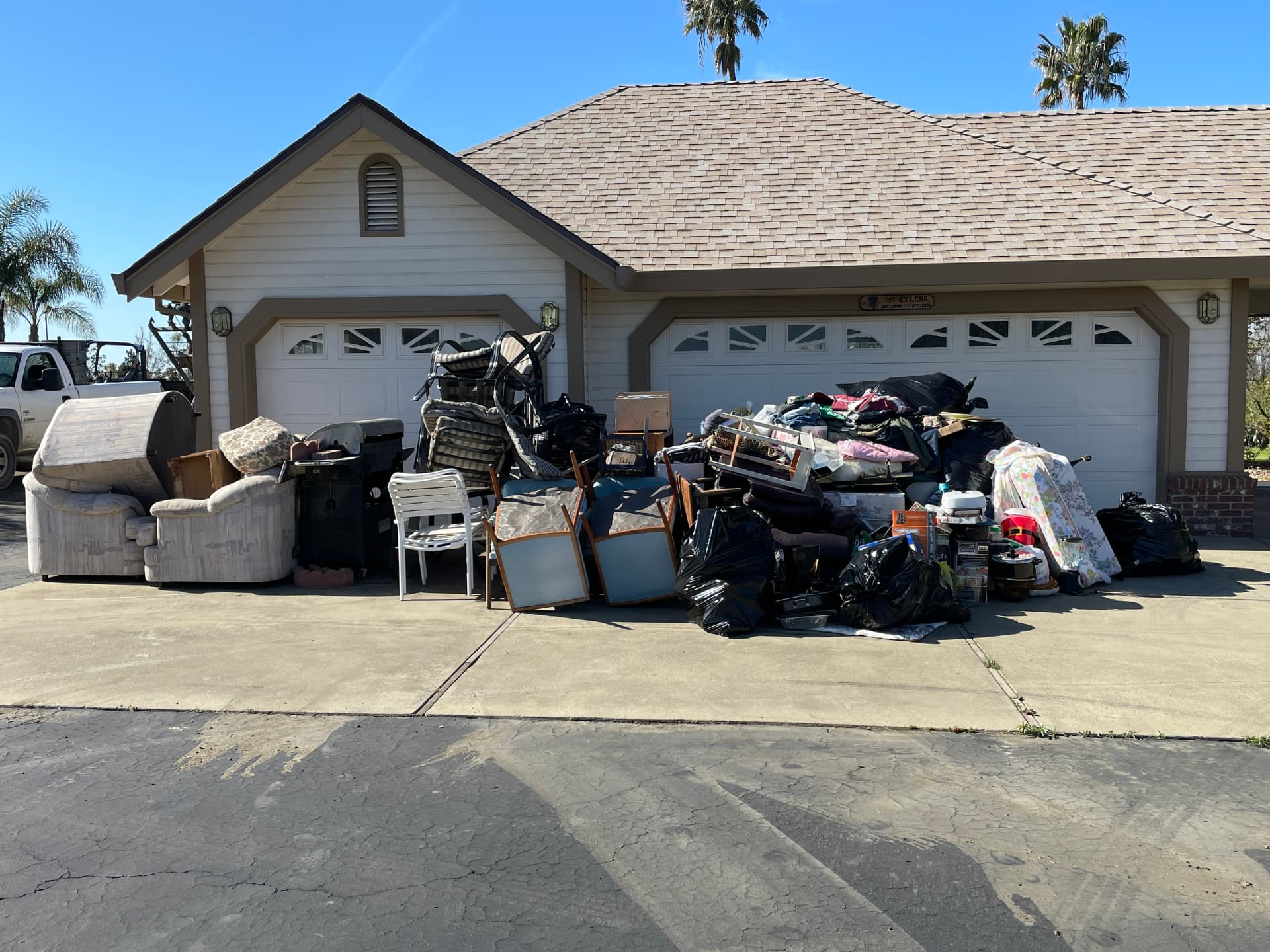 Driveway Household Cleanout before Long's Trash Hauling